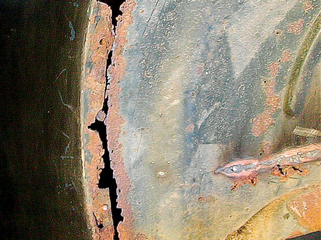 Do It Yourself Fender Flange Rust Repair - Rudimentary Rust Repair