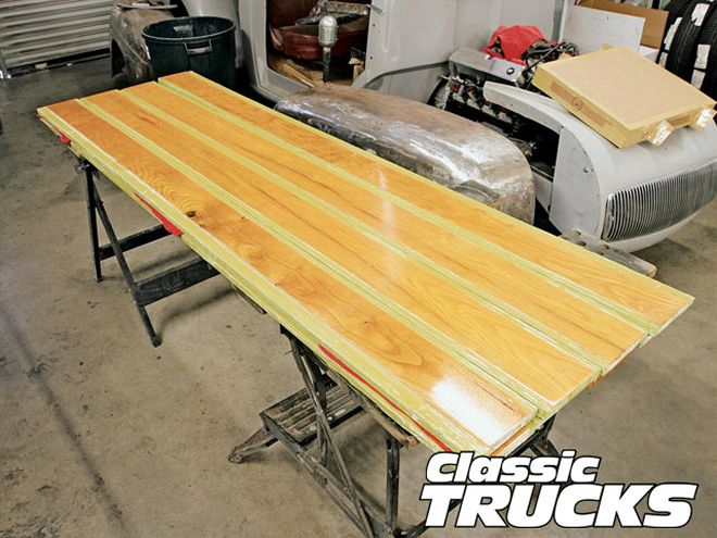 0906clt 02 Z+ford F1 Wood Truck Bed Kit Install+wood Flooring
