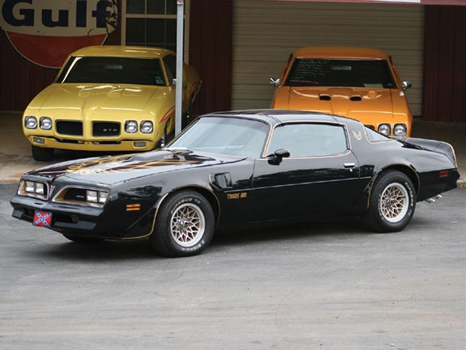 Ccrp 0808 01 Z+pontiac Trans Am Se+left Side