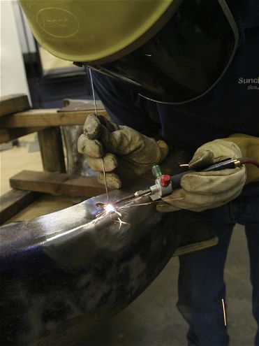 Hrdp 0805 04 Z+auto Body Car Fender Repair+using Acetylene Torch To Weld Crack