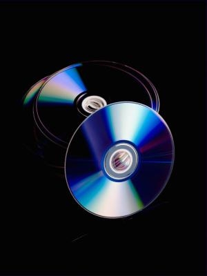 How to Remove a CD That Is Stuck in a 2005 Chevy Tahoe