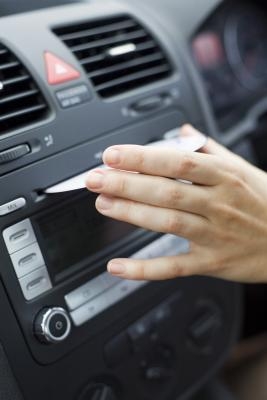 How to Enter the Code Into a Nissan Radio
