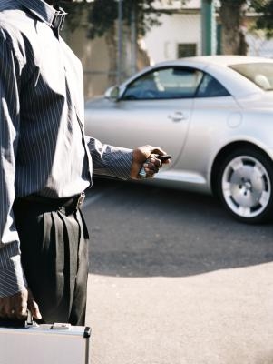 How to Program a Freestyle Keyless Remote
