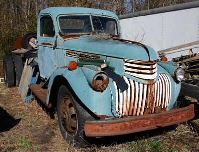 How to Make Blanket Seat Covers for a Truck