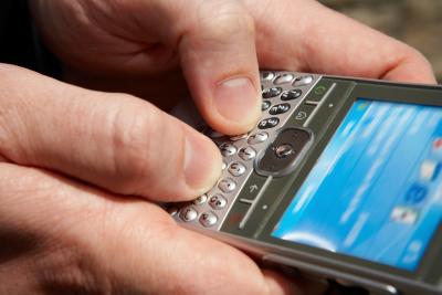 How to Install an Audi Bluetooth on a Mobile Phone