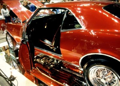 How Can I Tell If I Have Aluminum Alloy Wheels on My Tires?