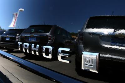 How to Remove a Tahoe Headrest
