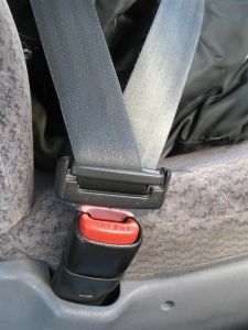 How to Install a Car Seat Belt Extender
