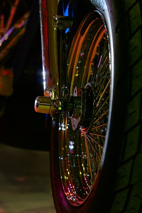 What Is the Difference Between Aluminum & Magnesium Rims?