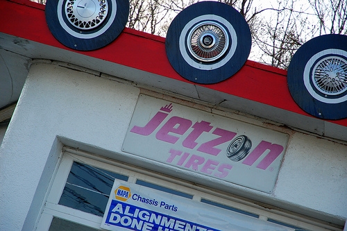 What Are Touring Tires?