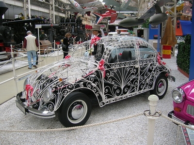 How to Remove the Engine From a VW Beatle