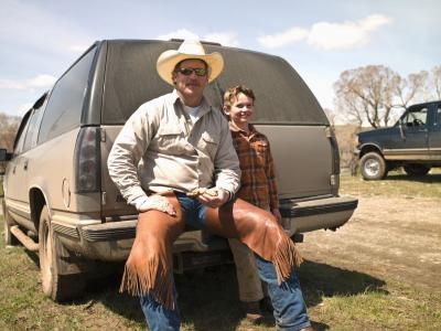 How to Repair a U-Joint on a Chevrolet Suburban