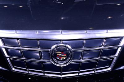How to Put a Serpentine Belt on a Cadillac