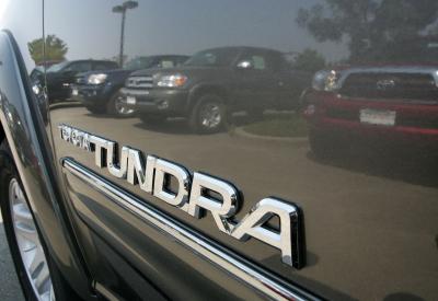 How to Replace the Tailgate Latch on a Toyota Truck
