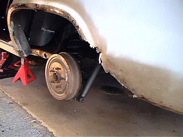 How to Replace Rusted Out Metal On A Car