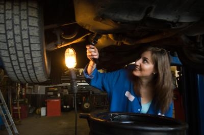 How to Diagnose a Bad Suspension Bushing
