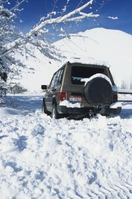 How to Diagnose a Rear Axle Problem
