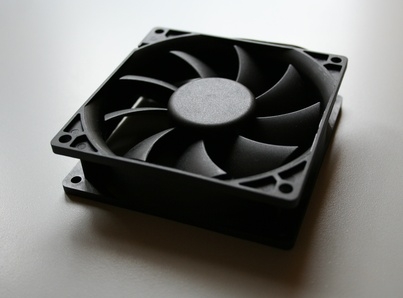 How to Troubleshoot Electric Under-hood Cooling Fan Problems