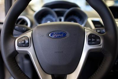 How to Check a Ford Windstar DTC Trouble Code