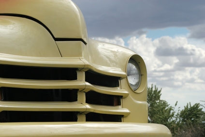 What Makes a Car Leak Oil?
