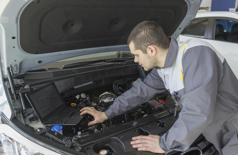 Ford Faulty Fuel Pressure Regulator Symptoms