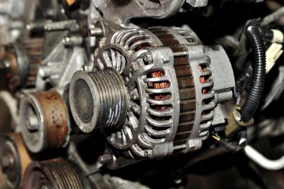 Signs of Car Alternator Problems (with Pictures)