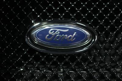 How to Read DTC Codes on a Ford Taurus