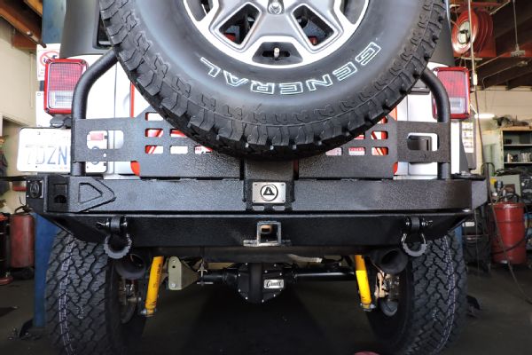 15 Smittybilt Tire Carrier Jk Wrangler Four Door Lined Up Photo 168892721