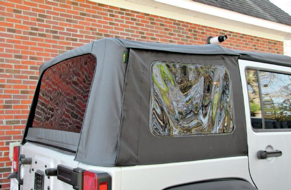 Jeep Wrangler Rear Window Photo 124569689