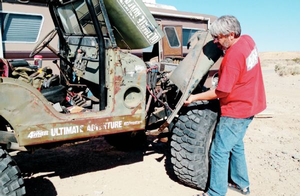 Rick Pewe Swaping Fender Photo 97478726