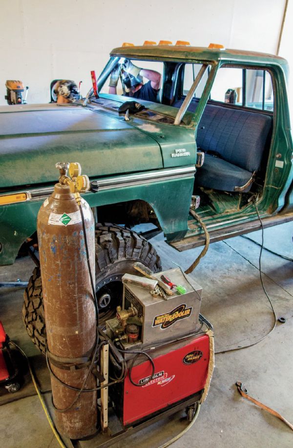 Mig Welder Next To Truck Photo 86924363