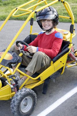 Ways to Hook Up My Cable to My Go-Kart Throttle