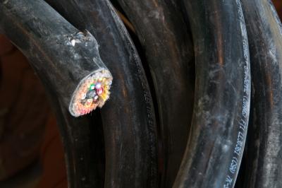 How to Repair Electrical Wiring in an Engine Harness