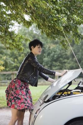 How to Trim a Car Stereo Antenna