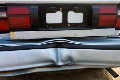 How to Straighten a Bent Metal Bumper