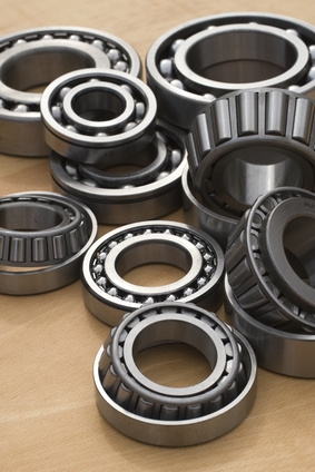 How to Fix a Wheel Bearing on a Nissan Maxima