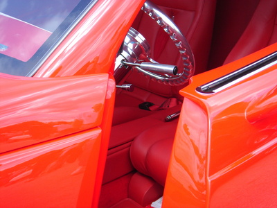 The Types of Red Paint for Automobiles