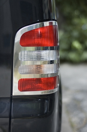 How to Tell if a Brake Light Switch Is Faulty