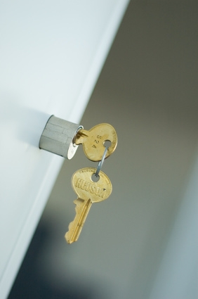 How to Get a Key Out of a Saab