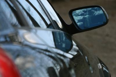 How to Repair a Volkswagen Golf Sideview Mirror
