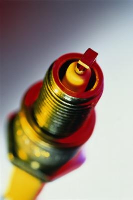 How to Replace the Spark Plugs on a 2005 GMC Yukon Denali