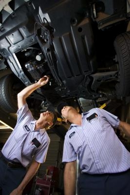 How to Identify a Turbo 350 or Turbo 400 Transmission