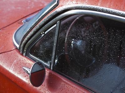 How to Fix a Car Scratch With a Dremel Rotary Tool