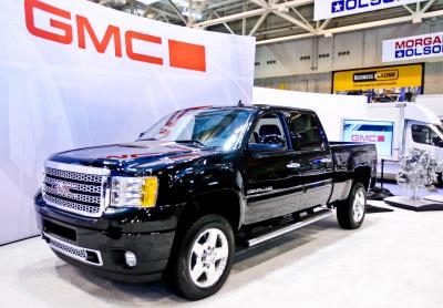 How to Drop a 2000 GMC Sierra Fuel Tank