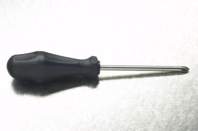 How to Clean the Needle Valve on a Carburetor