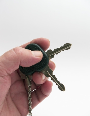 How to Remove an Ignition From a 91 Geo Prizm