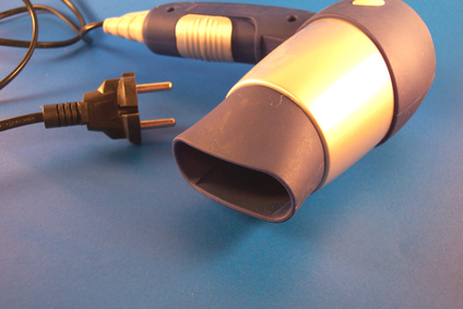 How to Use a Hair Dryer to Heat an Engine Block