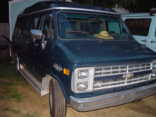 How to Replace a Chevy Van Turn Signal