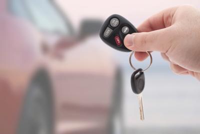 How to Get a New Toyota Car Ignition Key (with Pictures)