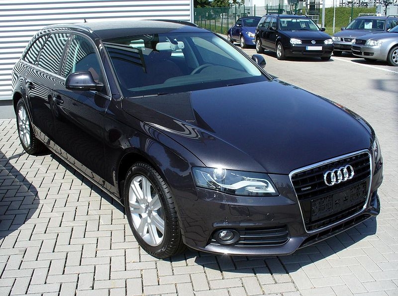 How to Replace a Fuel Pump on a Audi A4